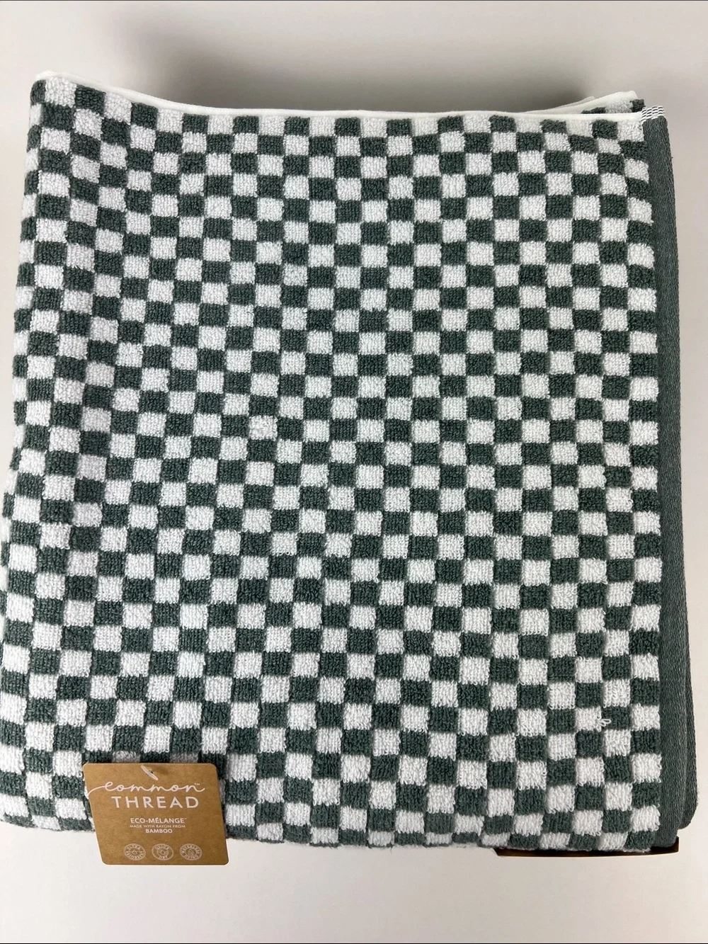 Common Thread Bamboo Eco-Mélange Bath Towels Checkerboard Green White 2 Pc NEW
